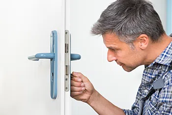 Bolton CT Locksmith Store Bolton, CT 860-331-8583 - unlock-door
